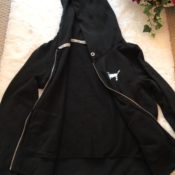 PINK Victoria's Secret zip up sweatshirt β€οΈ - Picture 7 of 7